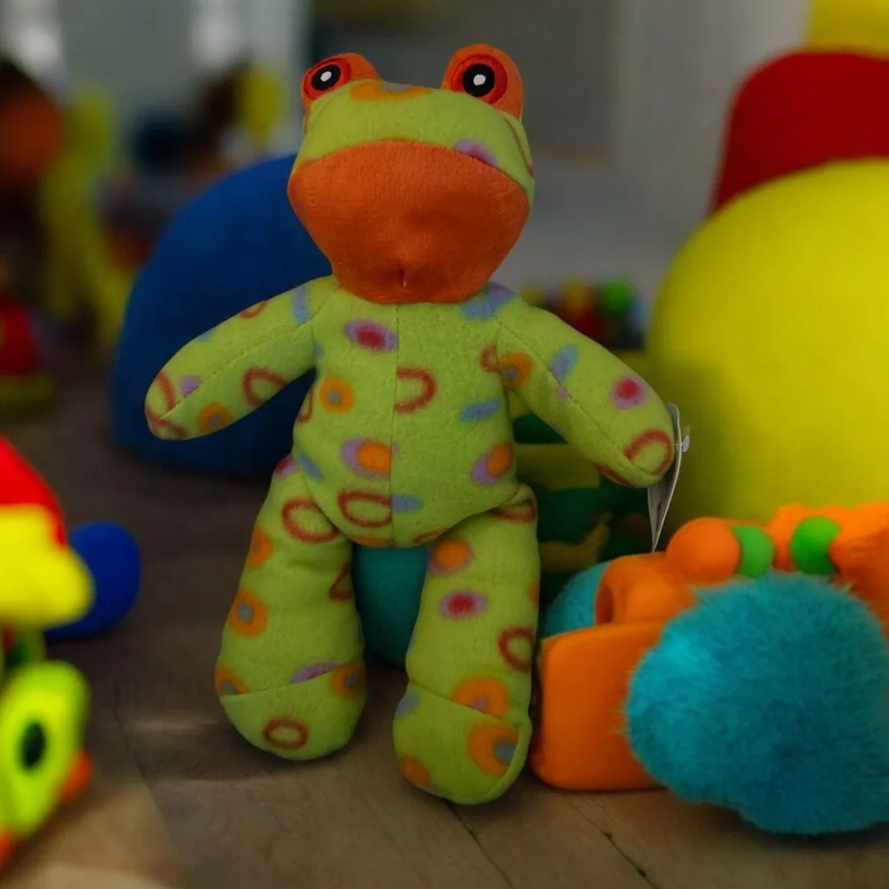 Toy Barn Plush Frog Green Polka Dot‎ Stuffed Animal Toy NWT